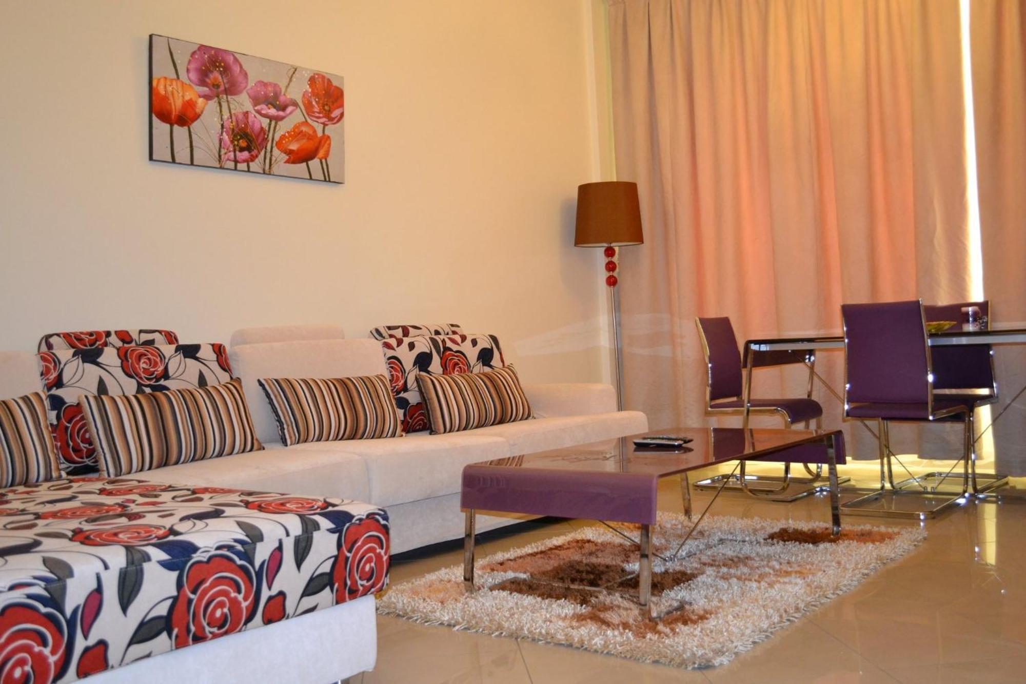 Abu Dhabi Plaza Hotel Apartments Exteriér fotografie